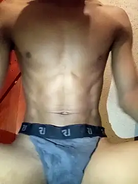 Snapshot of Thickcockzivyy chatting on 10/28/25, 04:38 Thickcockzivyy online show from 10/28/25, 04:38