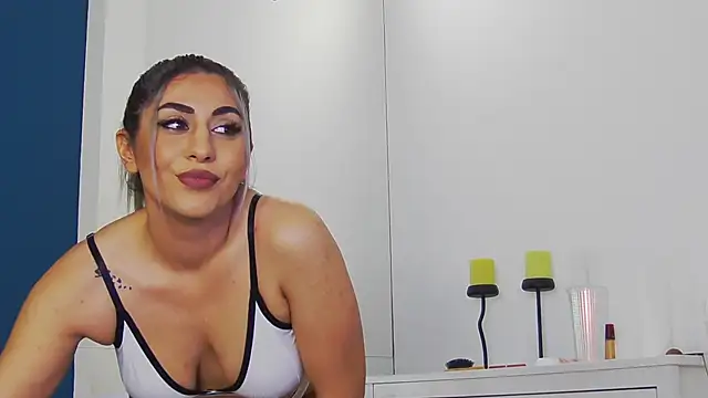 CelineMeyerr online show from 11/07/25, 06:35