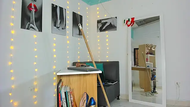 Zhara becherovka online show from 01/09/25, 07:29