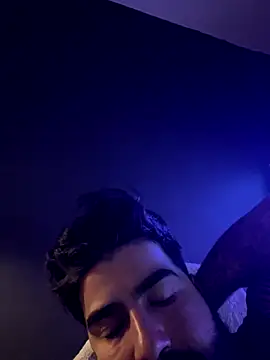 Snapshot of Lyon_vach chatting on 10/14/25, 07:47 Lyon vach online show from 10/14/25, 07:47