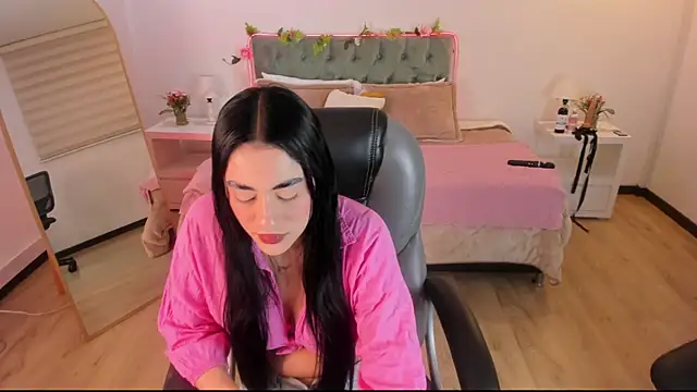 Icysweetcam online show from 07/24/26, 12:14