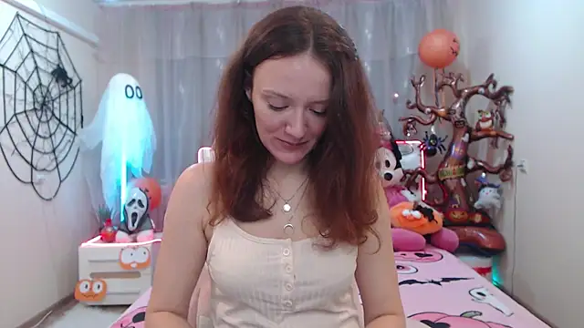 BarbaraStily online show from 10/21/25, 06:58