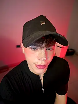 Snapshot of PRINCE_STEV chatting on 12/18/25, 01:44 PRINCE STEV online show from 12/18/25, 01:44