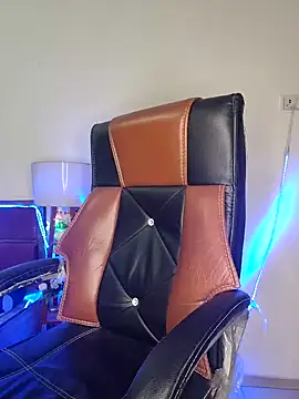 Snapshot of Black-Pearll chatting on 02/04/25, 05:45 Black-Pearll online show from 02/04/25, 05:45