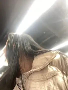 Snapshot of Roxana-Sexy chatting on 03/14/25, 05:38 Roxana-Sexy online show from 03/14/25, 05:38