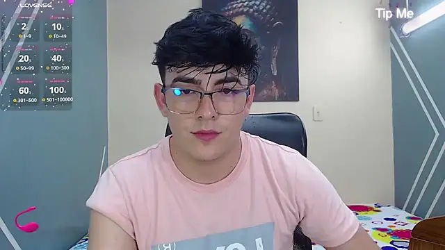 nolan twink1 online show from 12/05/24, 09:06