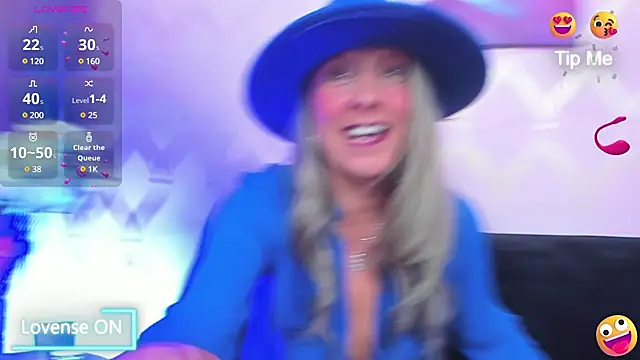 Snapshot of ladylians chatting on 12/21/24, 09:47 ladylians online show from 12/21/24, 09:47