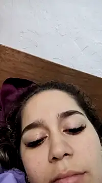 Snapshot of LaurenWelly_ chatting on 01/03/25, 01:38 LaurenWelly online show from 01/03/25, 01:38