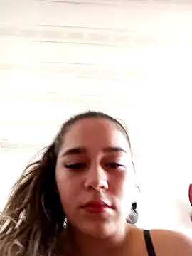 Snapshot of LaurenWelly_ chatting on 01/23/25, 08:24 LaurenWelly online show from 01/23/25, 08:24