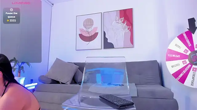 sofiiajones online show from 11/12/25, 03:07