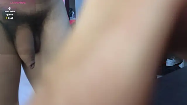 Snapshot of milky__boy_ chatting on 09/28/25, 04:51 milky boy online show from 09/28/25, 04:51