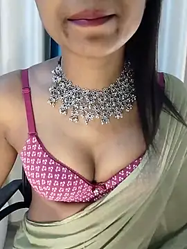 Rinika 67 online show from 06/02/26, 03:03