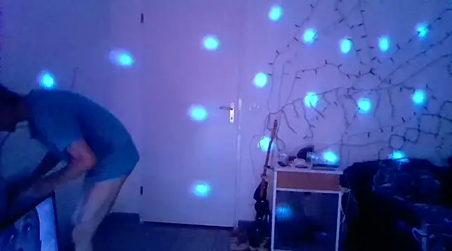 Snapshot of brunoguunot chatting on 01/09/25, 10:20 brunoguunot online show from 01/09/25, 10:20