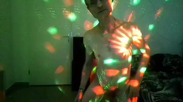 Snapshot of brunoguunot chatting on 03/15/25, 09:38 brunoguunot online show from 03/15/25, 09:38