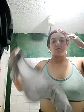 Snapshot of CORALINE_GREYM chatting on 09/29/25, 02:16 CORALINE GREYM online show from 09/29/25, 02:16