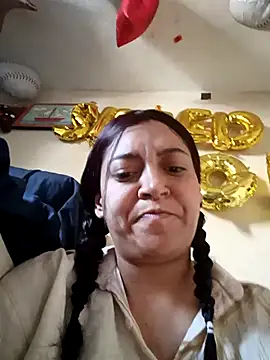 Snapshot of CORALINE_GREYM chatting on 10/19/25, 08:53 CORALINE GREYM online show from 10/19/25, 08:53