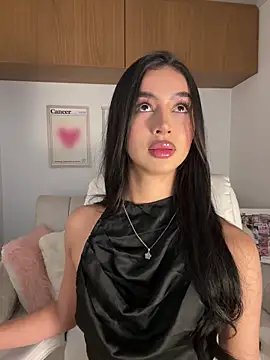maddy bronw  online show from 05/16/26, 11:57
