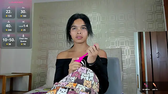 evelyn wine online show from 12/18/24, 07:08