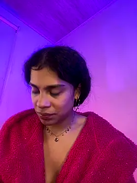 NINA 18 YEARS online show from 12/16/25, 10:09