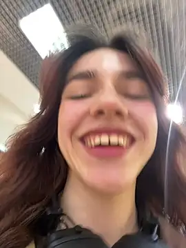 Lily  Belle online show from 12/02/24, 01:13