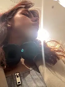 Lily  Belle online show from 12/10/24, 01:11