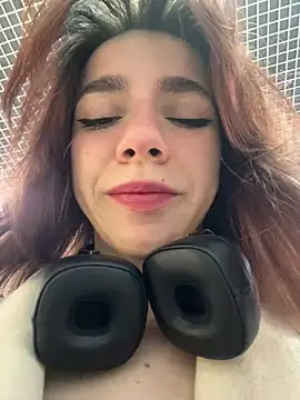 Lily  Belle online show from 12/13/24, 01:12