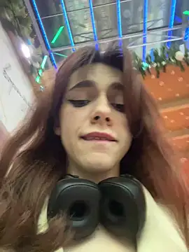 Lily  Belle online show from 12/13/24, 04:16