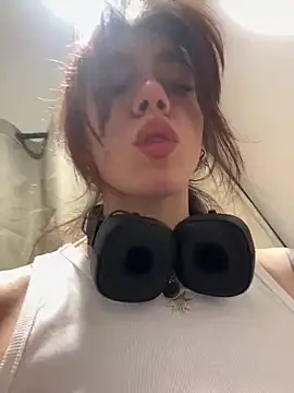 Lily  Belle online show from 01/10/25, 01:20