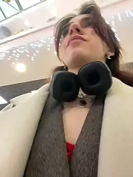 Lily  Belle online show from 01/12/25, 01:16
