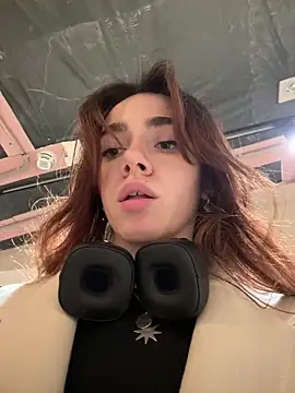 Lily  Belle online show from 01/25/25, 03:41