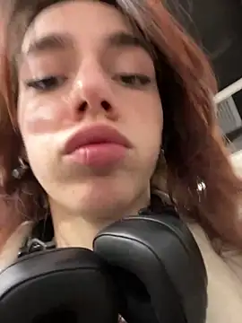 Lily  Belle online show from 01/30/25, 12:06
