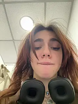 Lily  Belle online show from 01/30/25, 06:10