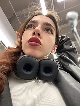 Lily  Belle online show from 03/17/25, 05:16