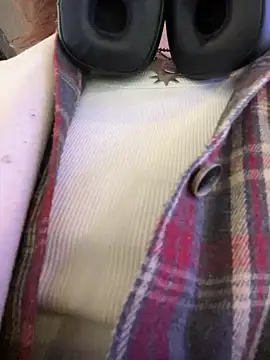 Lily  Belle online show from 03/21/25, 04:18