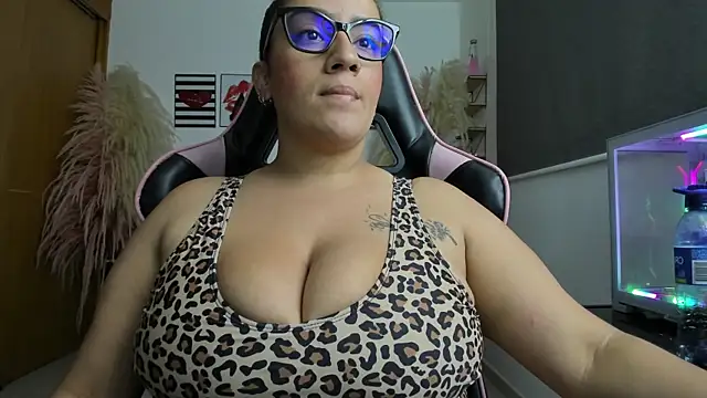 Samanthagax online show from 01/23/25, 11:15