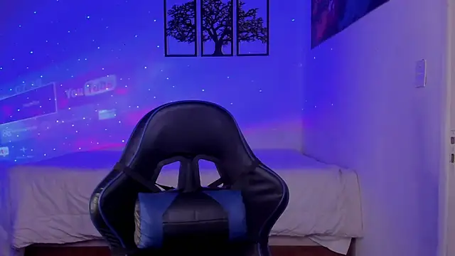 AlexJaz11 online show from 07/25/26, 07:39