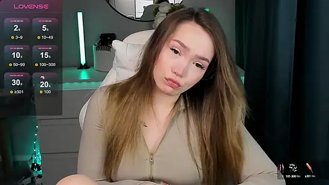 Snapshot of Evia_r0se chatting on 09/18/25, 06:10 Evia r0se online show from 09/18/25, 06:10