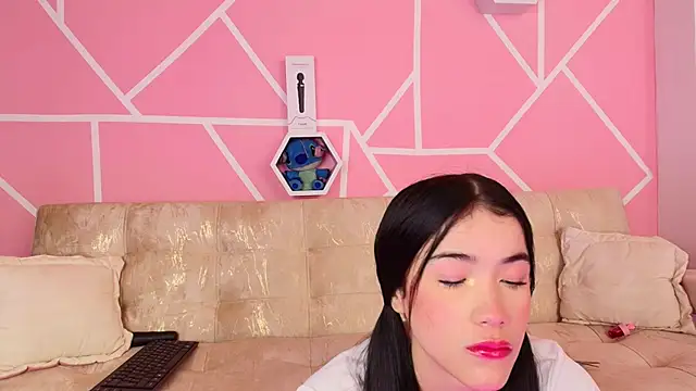 samivan1234 online show from 01/25/25, 04:13