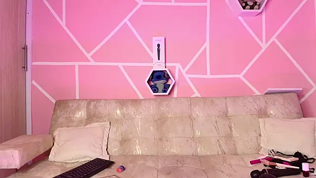 samivan1234 online show from 02/03/25, 07:40