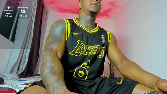 ronnie 7777 online show from 12/03/25, 02:19