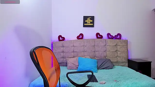 Catherine summer1 online show from 10/21/25, 07:36