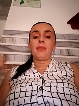 Snapshot of Samantha_Sullivan_ chatting on 09/16/25, 09:38 Samantha Sullivan  online show from 09/16/25, 09:38