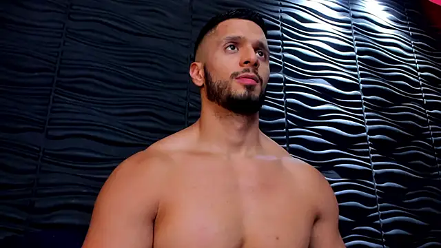 Snapshot of Cutetitslatin chatting on 03/07/25, 08:55 Cutetitslatin online show from 03/07/25, 08:55