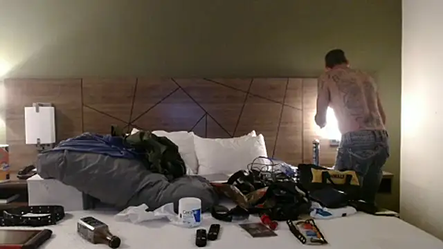 overaveragefreak4you online show from 10/25/25, 07:16