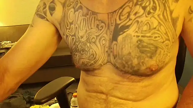 overaveragefreak4you online show from 06/30/26, 06:58