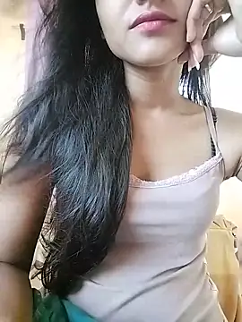 MISSQUEEN48 online show from 05/16/26, 06:43
