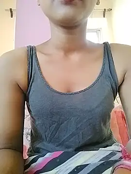 MISSQUEEN48 online show from 06/08/26, 06:36