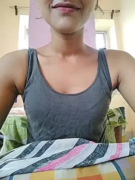 MISSQUEEN48 online show from 06/29/26, 07:14