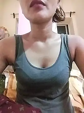 MISSQUEEN48 online show from 07/14/26, 02:56