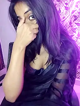 Snapshot of Sexy_eye-19 chatting on 11/04/25, 06:56 Sexy eye-19 online show from 11/04/25, 06:56